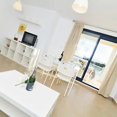 Jardines De V Vyb Apartamento